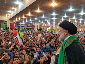 تجمع امروز حامیان «رئیسی» فقط در مصلای تهران است