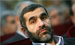 تبلیغ هیات‌های اجرایی به نفع رئیس جمهور مستقر/ بستن دستبندهای «سبز و بنفش» از سوی دست‌اندرکاران انتخابات