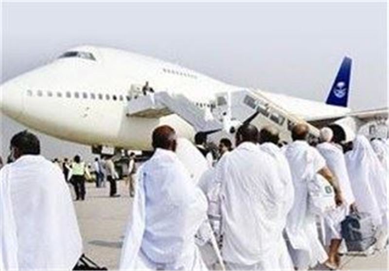  رئیس سازمان حج و زیارت: قرارداد حمل و نقل هوایی حجاج سال ۹۶ در حال نهایی شدن است 
