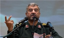 فرمانده سپاه در مجلس حاضر شد