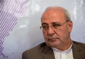 رؤسای جمهور در دوران‌های مختلف خودشان دست کمک به سمت سپاه دراز کردند/ سپاه هزاران میلیارد تومان از دولت طلب دارد 