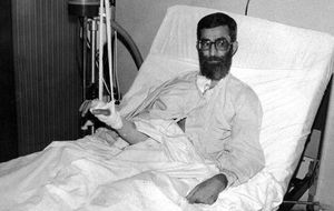 چه کسانی آیت‌الله خامنه‌ای را ترور کردند؟