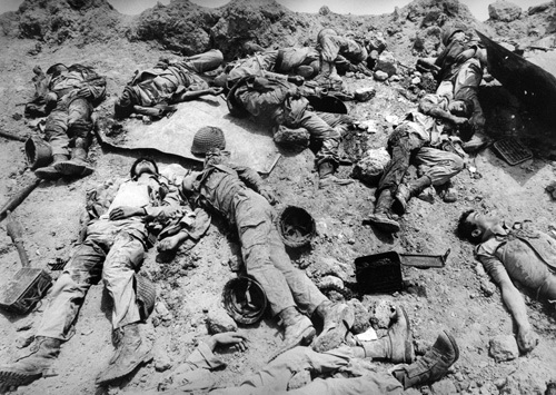 نمایش «حقوق بشر آمریکایی» در چند پرده؛ از سوءقصد به جان رهبر انقلاب تا هدایت جنگ‌های نیابتی 