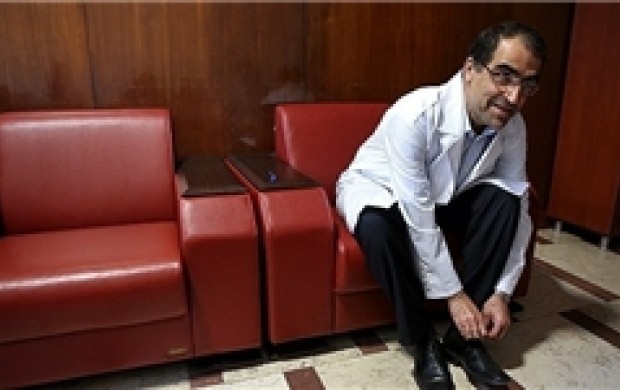 نایب رئیس‌مجلس برای آندوسکوپی رفته با عفونت برگشته!