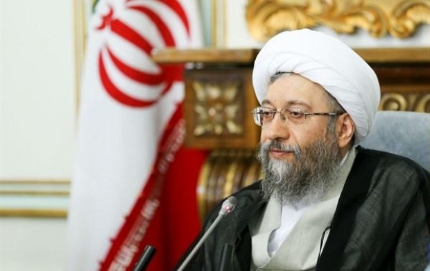 تشکیل نهاد «حقوق شهروندی»خلاف قانون اساسی و خلاف شرع است/ برخی در داخل برای دوستی با دشمن دست دراز می‌کنند/ به بهانه نقد آرا به قوه قضائیه انتقاد می‌کنند