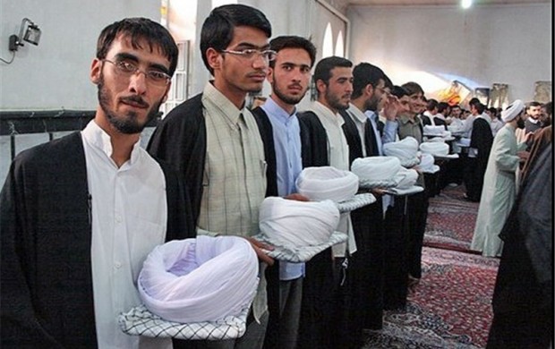 هجوم به حوزه‌های علمیه تنها در طول 3 هفته!/کنایه به مراجع تقلید! + جزییات