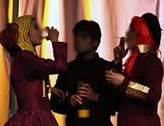 نگاهی به روند گسترش آثار مبتذل هنری