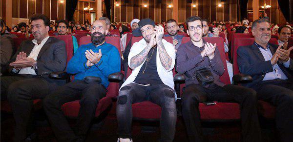 اعلام برائت «نقویحسینی» از نشستن کنار «تتلو»