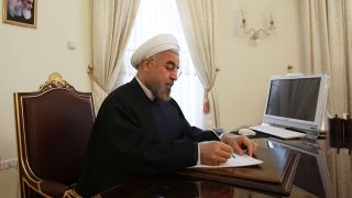 آقای روحانی به مشکلات اقتصادی و مطالبات مردم بی‌توجهی می‌کند/ چرا وزیری که ناکارآمد است کنار گذاشته نمی‌شود/ امروز نیازمند فرمانده هستیم 