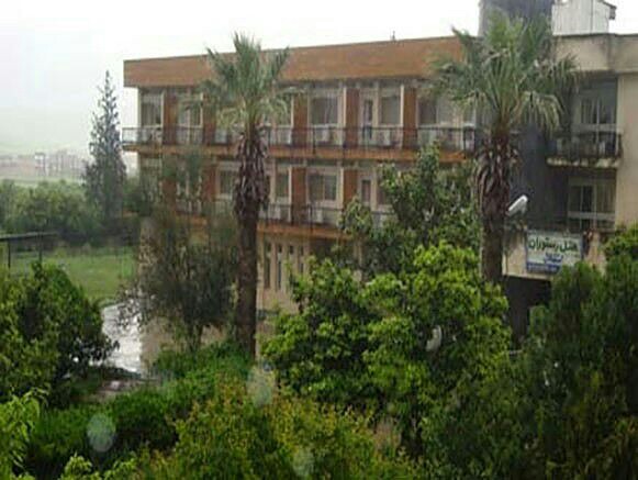 مدیرکل متخلف گلستانی و بی اعتنایی مسئولان