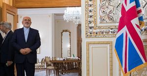 میزبانی از وزیر خارجه انگلیس با چاشنی توهین و تحقیر دیپلماتیک/ چه کسی انگلیس «خبیث» را گستاخ کرده است؟