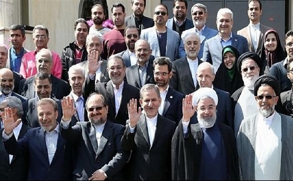 خانه تکانی در پاستور با اجرای قانون «منع بکارگیری بازنشستگان» 
