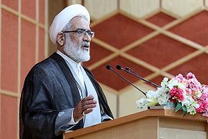 دادستان کل کشور:‌ مدارک نفوذی‌های محیط‌زیست کامل است/ رهبر انقلاب گاهی نسبت به مسؤولان عصبانی و تند می‌شوند/ مگر رهبری می‌تواند در هر وظیفه رئیس جمهور و رئیس مجلس ورود کند؟