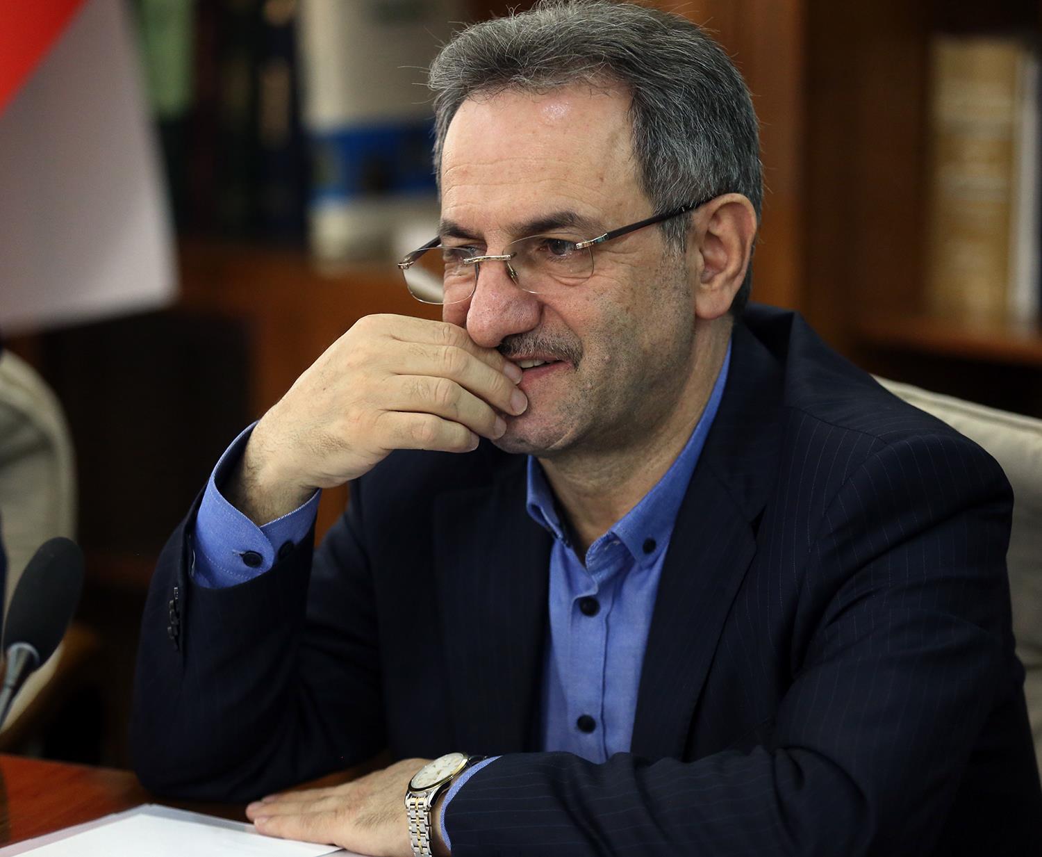 یک مدیر برای چند پست ودرچند سازمان و وزارتخانه مختلف؟! 
