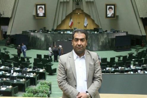 درگیری نماینده سراوان و سکوت فراکسیون امید/ این رسم اصلاح طلبی نیست! 