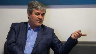 پاسخ تاجگردون به آشنا: هر رئیس جمهور گویا باید یک مشایی داشته باشد/ بعد از شش سال با دادن آدرس غلط به جامعه، فرار به جلو می‌کنید+ عکس 