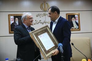 نگاهی به سوابق «سعید نمکی» سرپرست وزارت بهداشت و درمان/ آیا فاجعه محیط زیست در وزارت بهداشت تکرار خواهد شد؟ +عکس