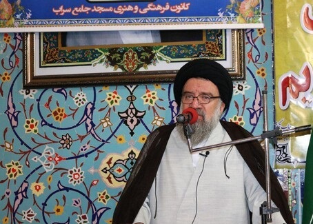 برخی شعار لیبرالی می دهند ولی اجازه نقد منصفانه را نه 