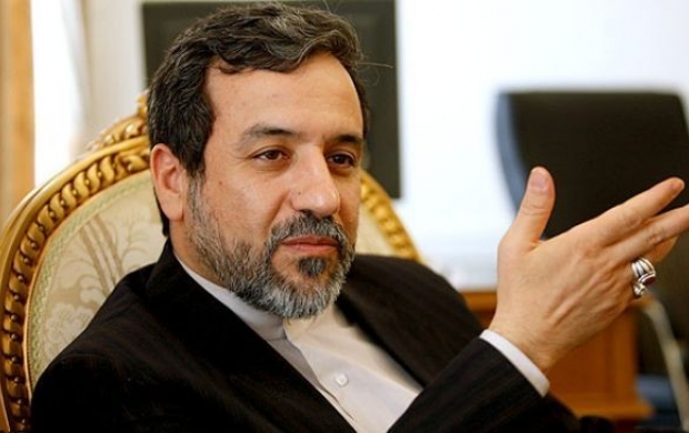 عراقچی:تا نقض فاحش برجام فاصله داریم!