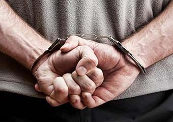 دستگیری فرزند یکی از مسئولین سیاسی گلستان باتهام ارتباط نامشروع 