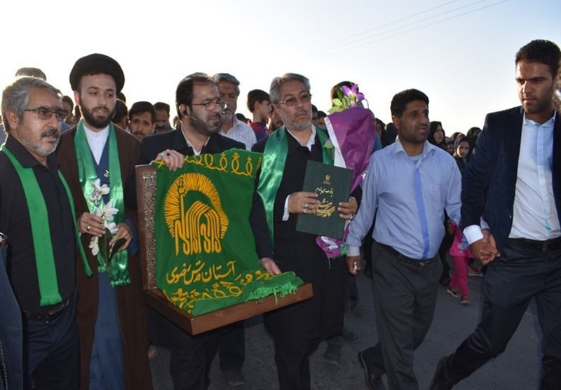 حضور خادمان امام رئوف در مناطق محروم بندر امام خمینی(ره)