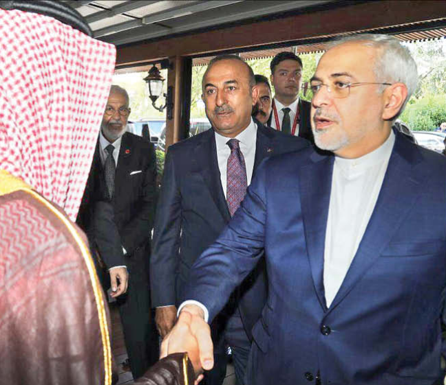 پیام های متفاوت از ۲ دیدار جنجالی