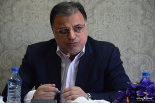 بههیچوجه در بازار مدینه و مکه با احدی از افراد بیگانه بحثوجدل نکنید