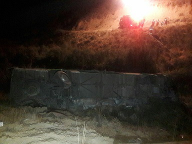 فیلم وعکس/ جزئیات بیشتر از حادثه سقوط اتوبوس در دره‌ جاجرود 