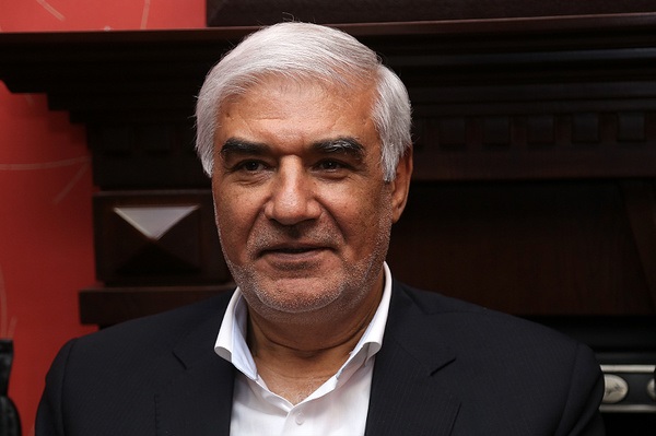 بنده هرگز دو تابعیتی نیستم