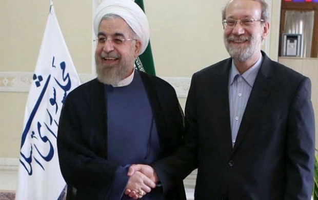 در اسفند ۹۸ چه کسی یادگار هاشمی میشود؟/ طرح ادعای بازگشت روحانی به قطار انقلاب اسلامی