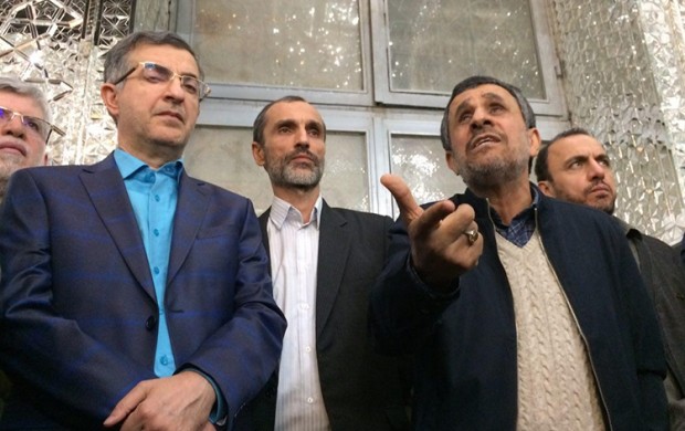 مگر میرحسین موسوی عضو مجمع تشخیص مصلحت نبود!/ چرا غبار حلقه انحرافی، فتنه 88 را تطهیر نمی کند؟