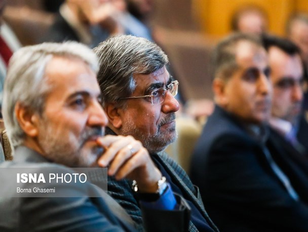 عدم استقبال جوانان از همایش سراسری حامیان دولت/ برگزاری میتینگ سیاسی با استفاده ار مدیران و امکانات دولتی/ زنگ خطر انحلال حزب متبوع روحانی و نوبخت به صدا درآمد +تصاویر