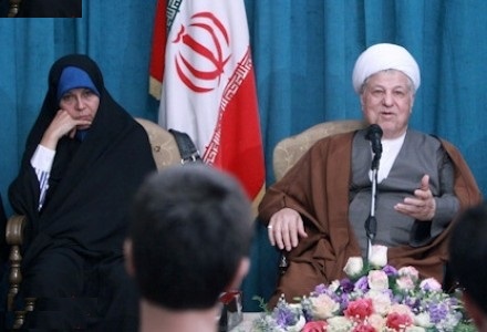 ادعای جنجالی فائزه هاشمی در خصوص وجود مواد رادیواکتیو در بدن آیت الله