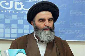  آیت الله قدمی : اعتراض مردم به کارگزاران نالایق حق مردم است / خون کسانی که امنیت مردم را سلب می کنند بی ارزش است / ائمه جمعه و نمایندگان مجلسین پناهگاه مردم باشند