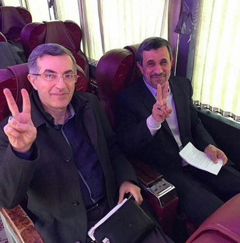  عکس/احمدی نژاد و مشایی در راه رشت