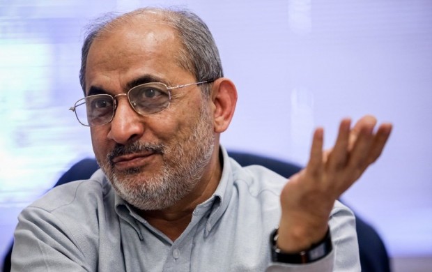 روزی که روحانی گفت برجام آب خوردن را هم حل می‌کند، خندیدم