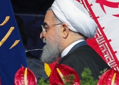 انگار که هنوز آقای احمدی نژاد رئیس دولت است یا آقای رئیسی رئیس جمهور شده است!