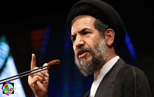 انتقاد جدی حجتالاسلام ابوترابیفرد در نماز جمعه تهران از صحبت های روحانی در راهپیمایی ۲۲بهمن