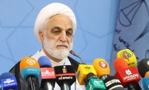 محسنی اژه‌ای: ثروت‌های هنگفت برخی مسئولان باید مورد بازخواست قرار گیرد/ محاکمه بسیاری از مفسدان باید علنی باشد/ واکنش به کم عقل خواندن منتقدان دولت توسط روحانی 