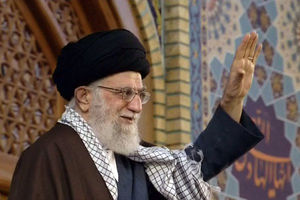 فیلم/ رهبر انقلاب:به دروغ می‌گویند آزادی وجود ندارد