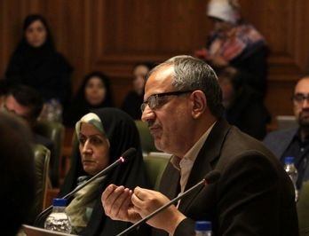مسجدجامعی: هیچگاه ندیدم به سرعت بالاترین مقام شهرداری را به دادگاه احضار کنند 