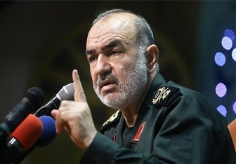 سردار سلامی: موشک سرمایه دفاعی ماست؛ هرگز نمی‌توانیم خودمان خلع سلاح نمی‌کنیم 