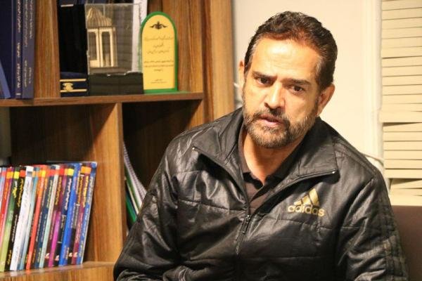 فیروز کریمی: اردوی یک هفته‌ای تیم فوتبال گسترش‌فولاد تبریز در گرگان برگزار می‌شود 