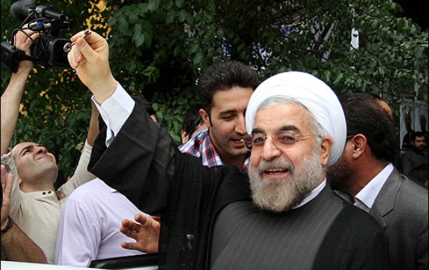 روحانی: اروپایی‌ها به دنبال آقا اجازه از آمریکا هستند 