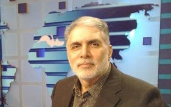 عکس زنده‌یاد «قاسم افشار» 5 روز پیش در نمایشگاه کتاب 