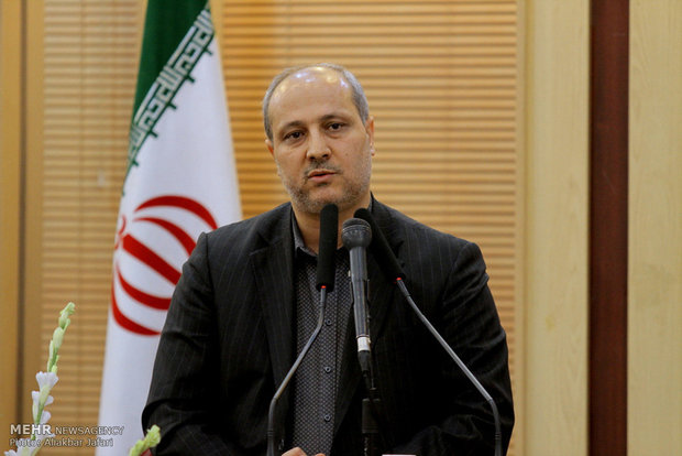 دستاورد انقلاب اسلامی متعلق به یک جناح و گروه خاص نیست/ رسانه‌ها با انتقاد صحیح به توسعه گلستان کمک کنند 