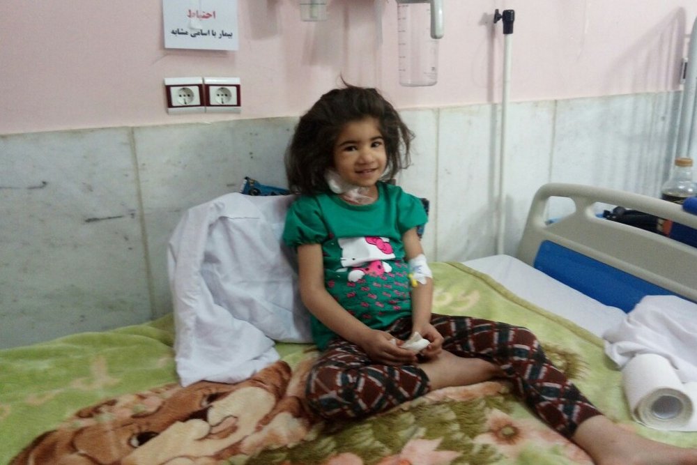 نارسایی کلیه شادی را از دو کودک گرگانی گرفت «ستایش» و «شیرین» چشم‌انتظار کمک خیرین 