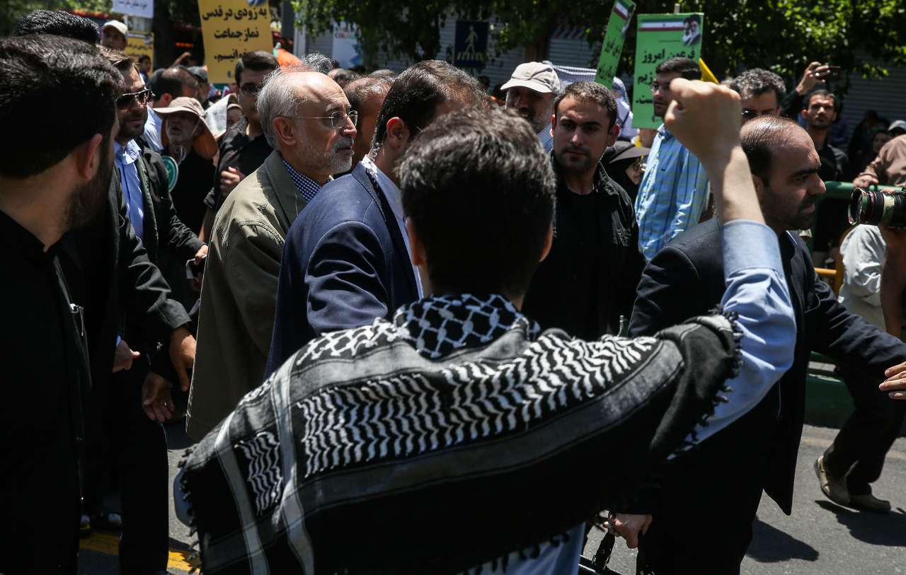 نامه اساتید دانشگاه شریف به رهبر انقلاب و مردم ایران در حمایت از رئیس سازمان انرژی اتمی 