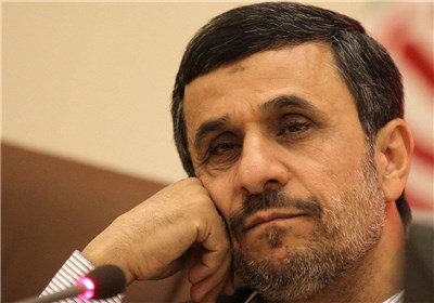 احمدی‌نژاد: شورای نگهبان چاره‌ای جز تایید من ندارد
