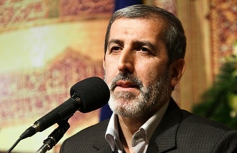 ما باید قدردان این زحمات شهدا و جانفشانی های شهداء به صورت پیوسته باشیم